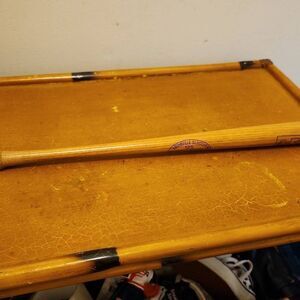 Louisville Slugger Hillerich & Bradsby Co Made in USA National Baseball Hall of